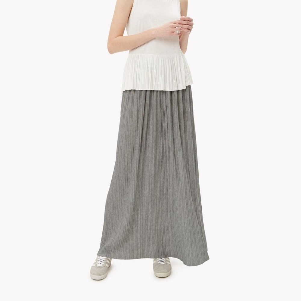 Theory Osnyo Drapey Tee Pleated Skirt
